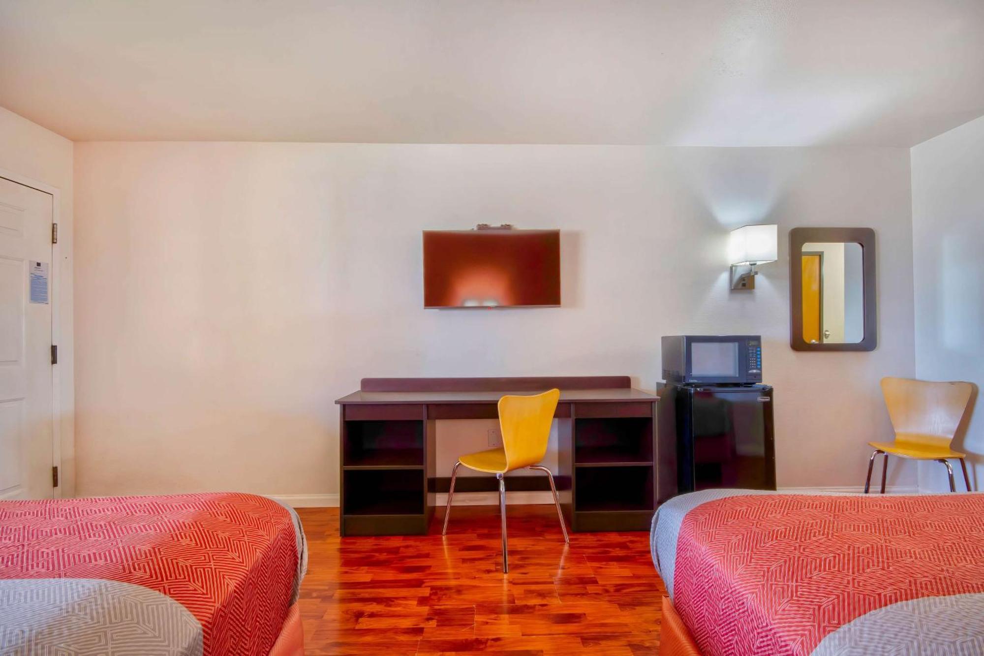 Motel 6-Santa Nella, Ca - Los Banos エクステリア 写真