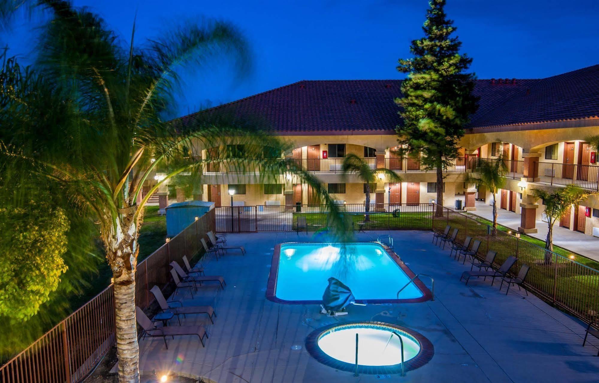 Motel 6-Santa Nella, Ca - Los Banos エクステリア 写真